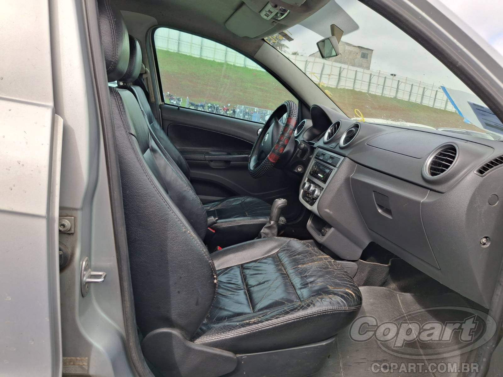 2010 VOLKSWAGEN GOL — foto 5 de 10