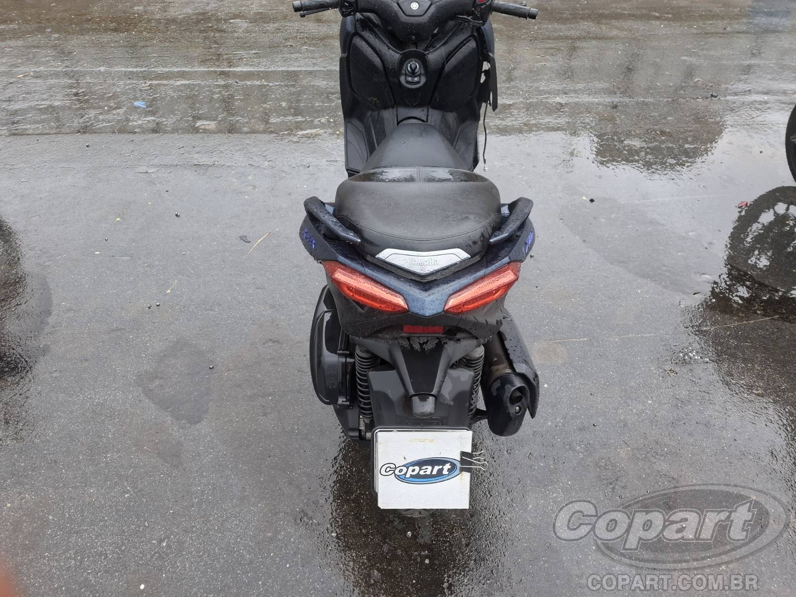 2023 YAMAHA XMAX — foto 10 de 10
