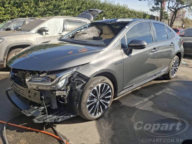 2024 TOYOTA COROLLA 