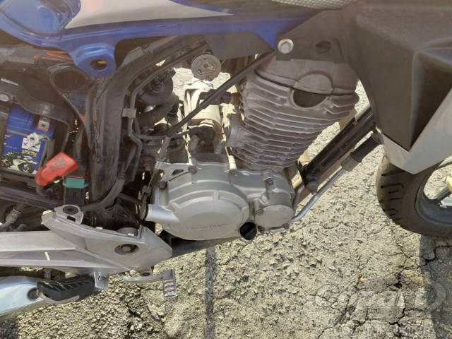 2022 HONDA CB 250 F 