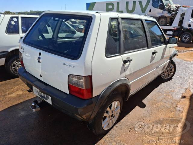 2013 FIAT UNO 
