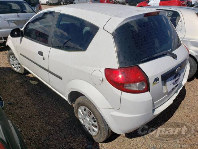 2011 FORD KA 