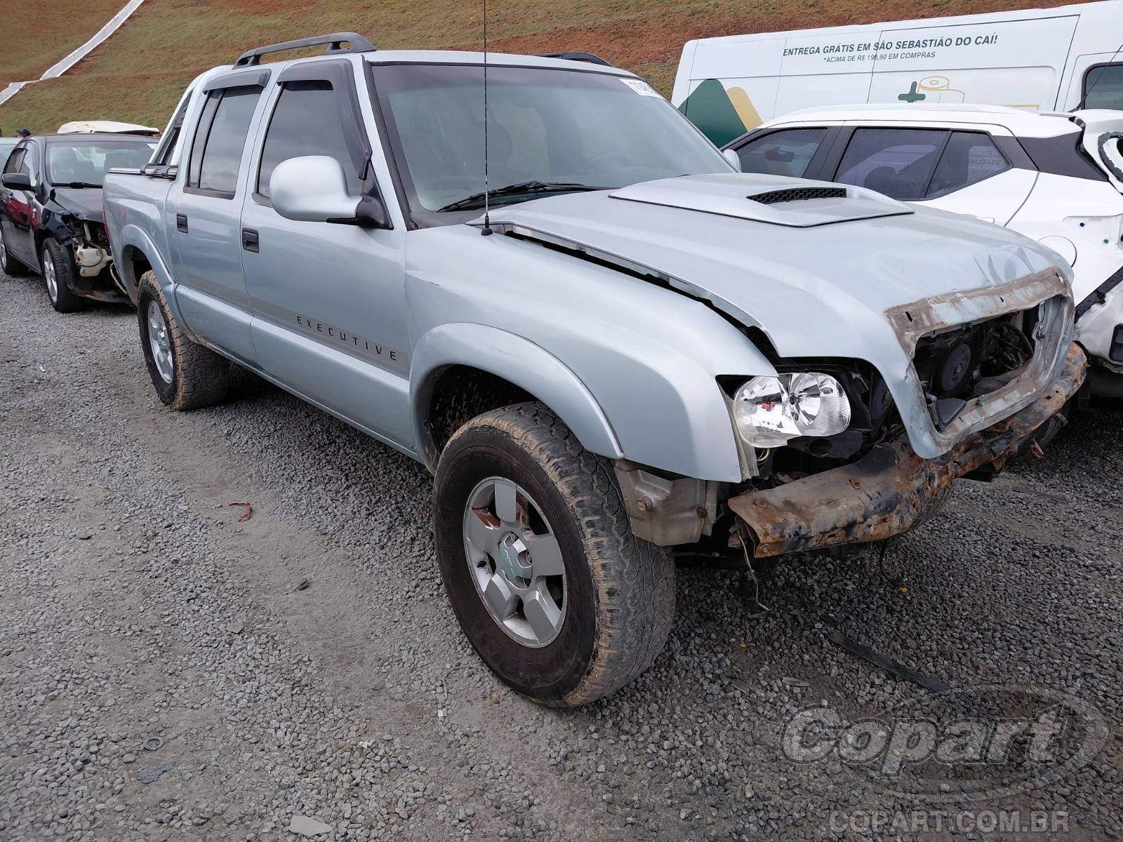 Veículo GM - Chevrolet S10 Chevrolet S10 Cabine Dupla Colina 2.8 Turbo 2010 Colisão 2010 em leilão