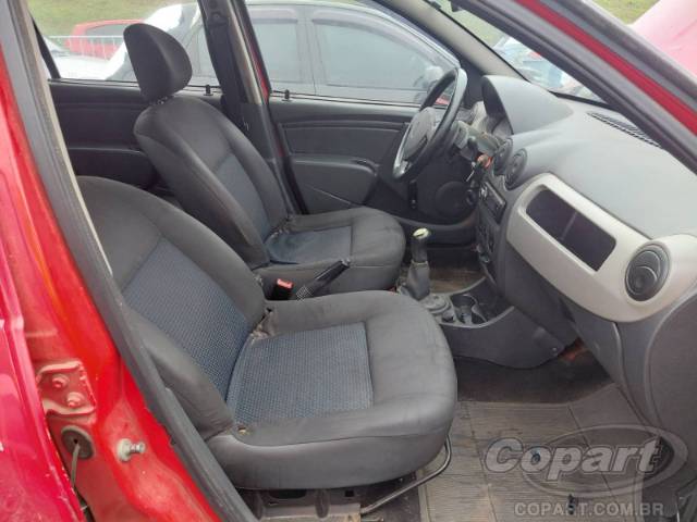 2009 RENAULT SANDERO 
