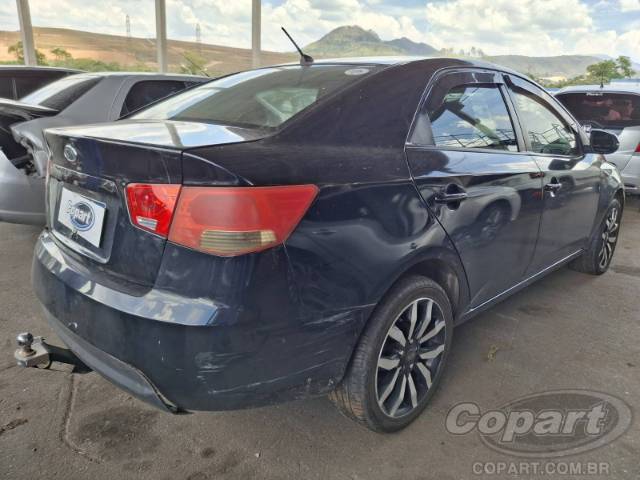 2013 KIA CERATO 