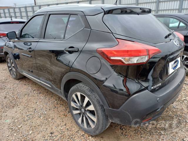 2017 NISSAN KICKS 