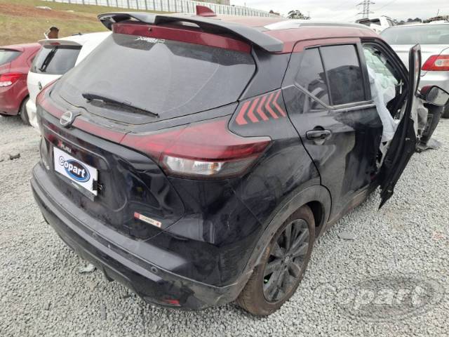 2024 NISSAN KICKS 