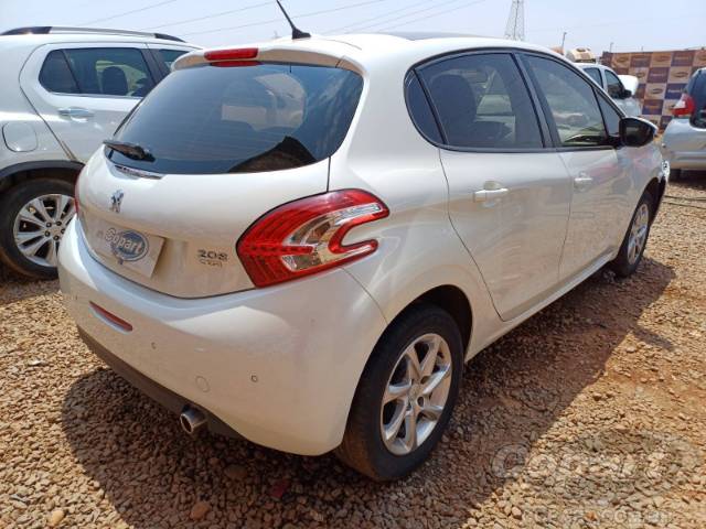 2016 PEUGEOT 208 