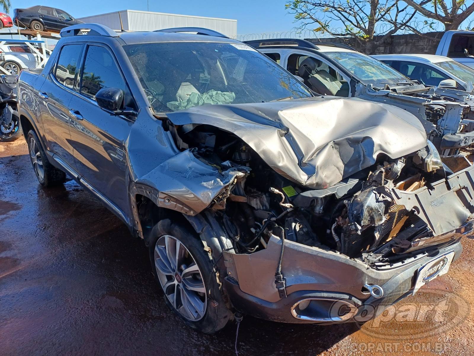 Veículo FIAT Toro FIAT TORO Volcano AT9 2.0 MultiJet Turbo 2021 2021 em leilão