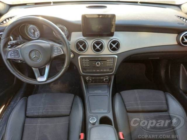 2016 MERCEDES BENZ GLA 