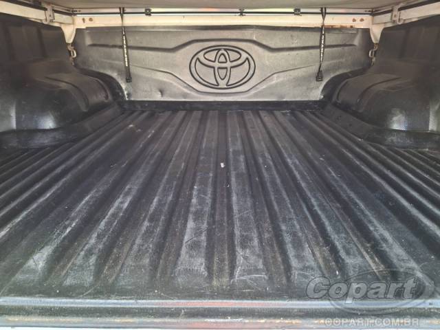 2016 TOYOTA HILUX CD 