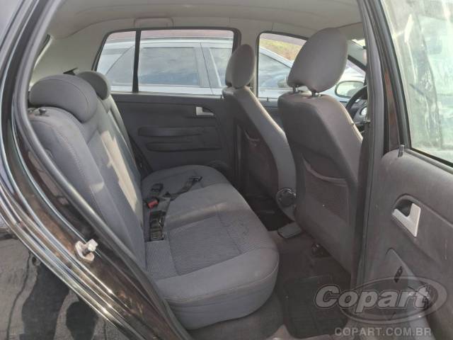 2009 VOLKSWAGEN FOX 