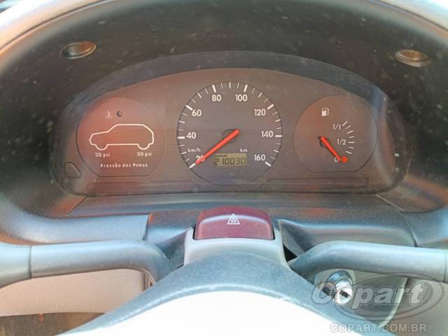 2001 VOLKSWAGEN GOL 