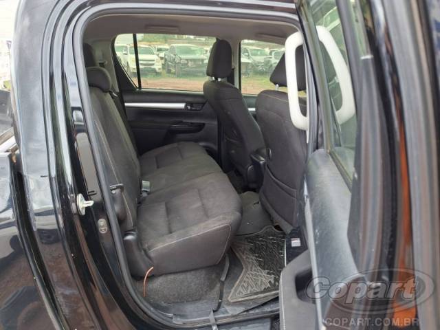 2024 TOYOTA HILUX CD 