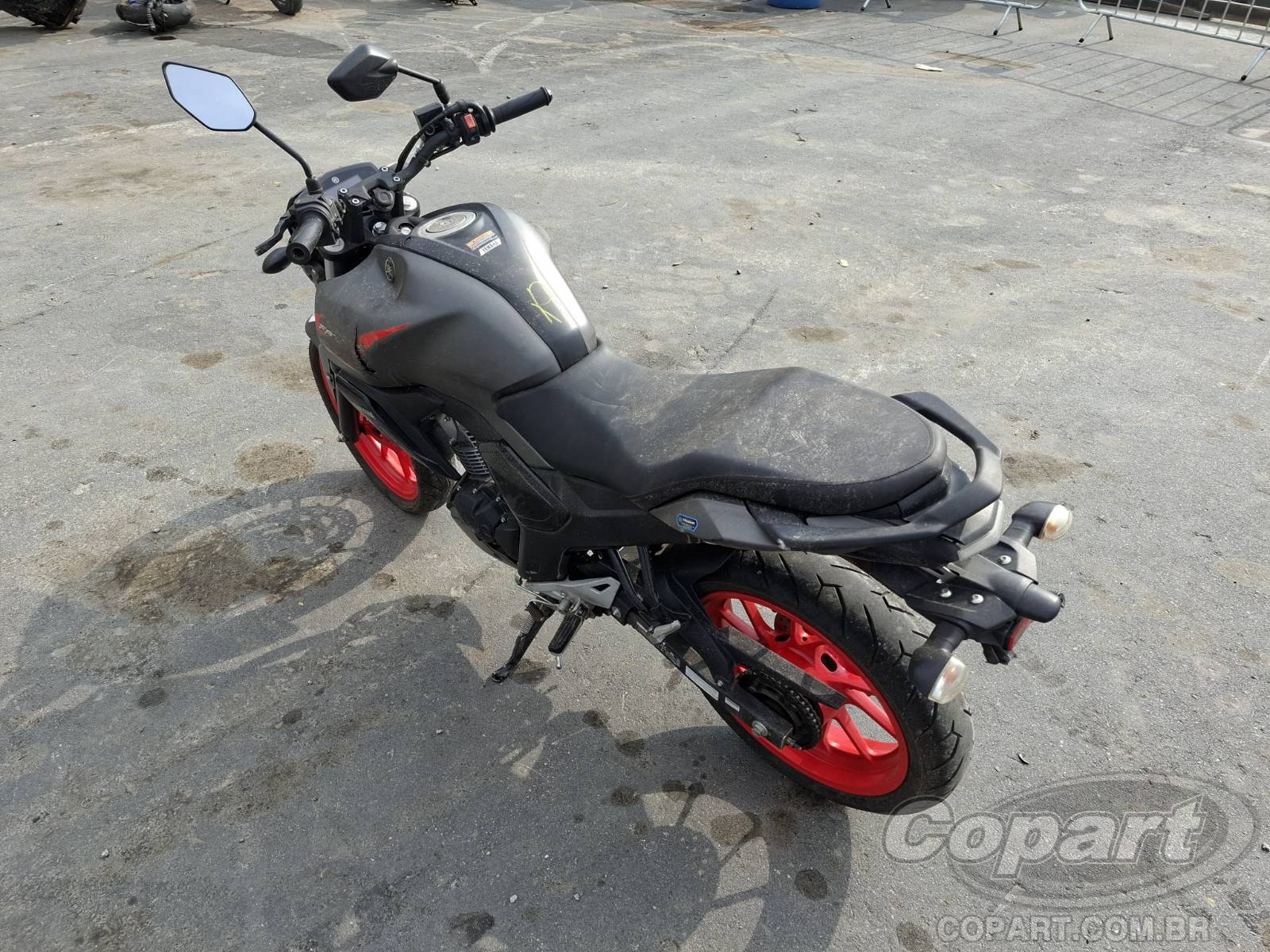 2025 YAMAHA FZ15 — foto 3 de 10
