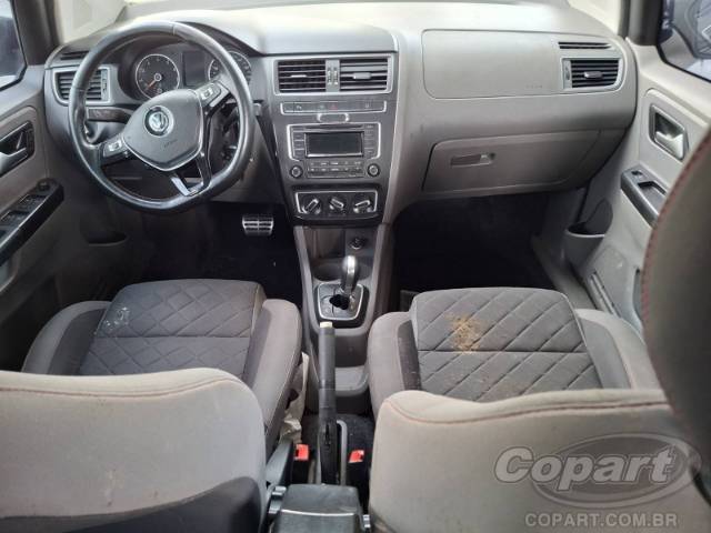 2015 VOLKSWAGEN FOX 