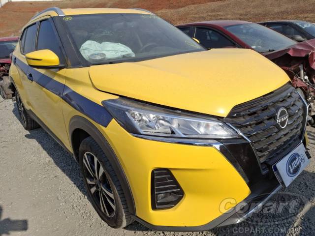 2024 NISSAN KICKS 