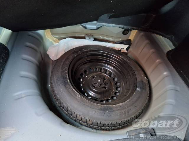 2025 NISSAN Kicks Play 