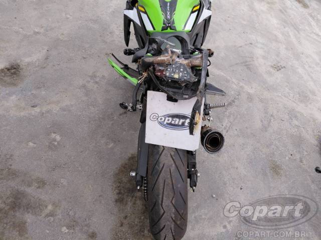 2026 KAWASAKI NINJA ZX-4R 