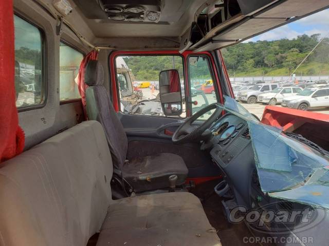 2010 MERCEDES BENZ L-1620 