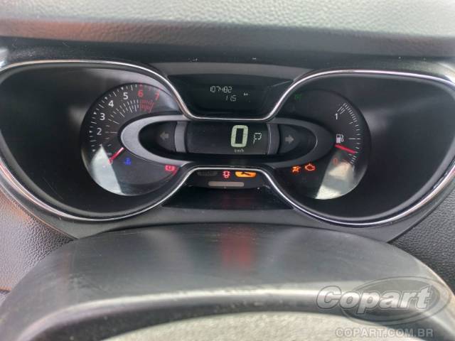 2021 RENAULT CAPTUR 