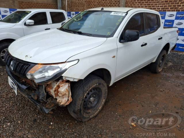 2021 MITSUBISHI L200 TRITON 