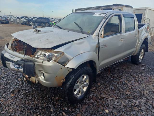 2011 TOYOTA HILUX CD 