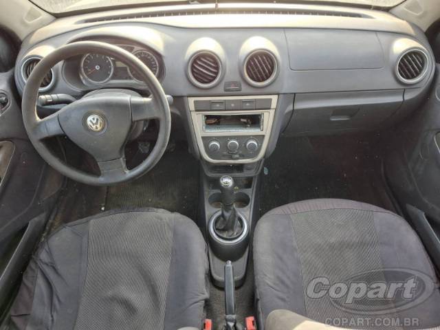 2011 VOLKSWAGEN VOYAGE 