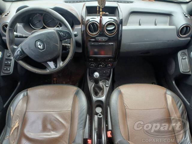 2016 RENAULT DUSTER 