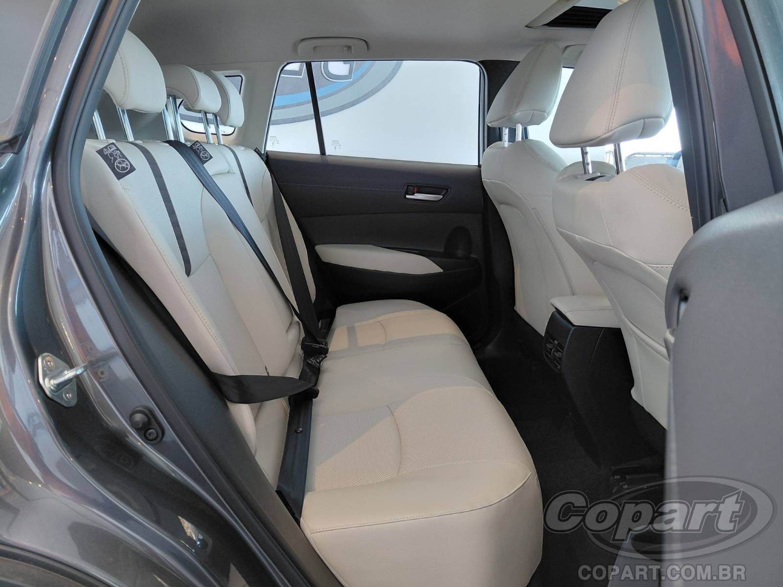 Foto 6 de 15: 2027 TOYOTA COROLLA CROSS