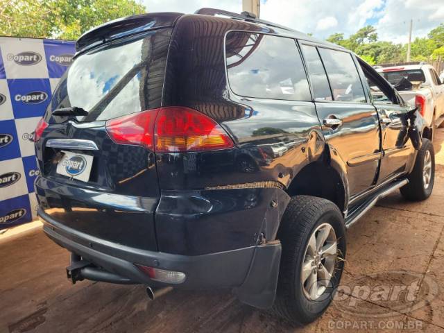 2013 MITSUBISHI PAJERO DAKAR 