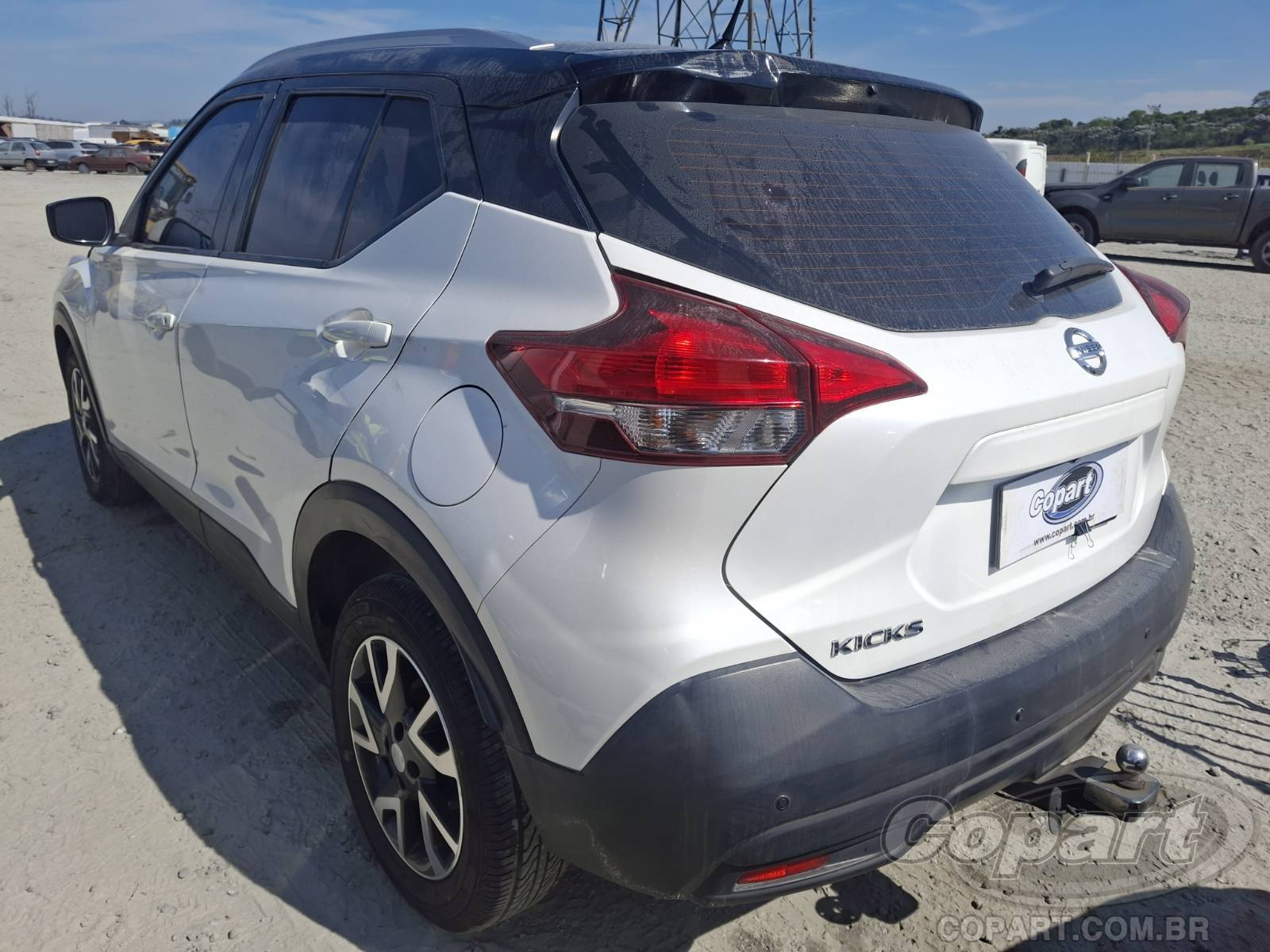 Foto 3: 2020 NISSAN KICKS