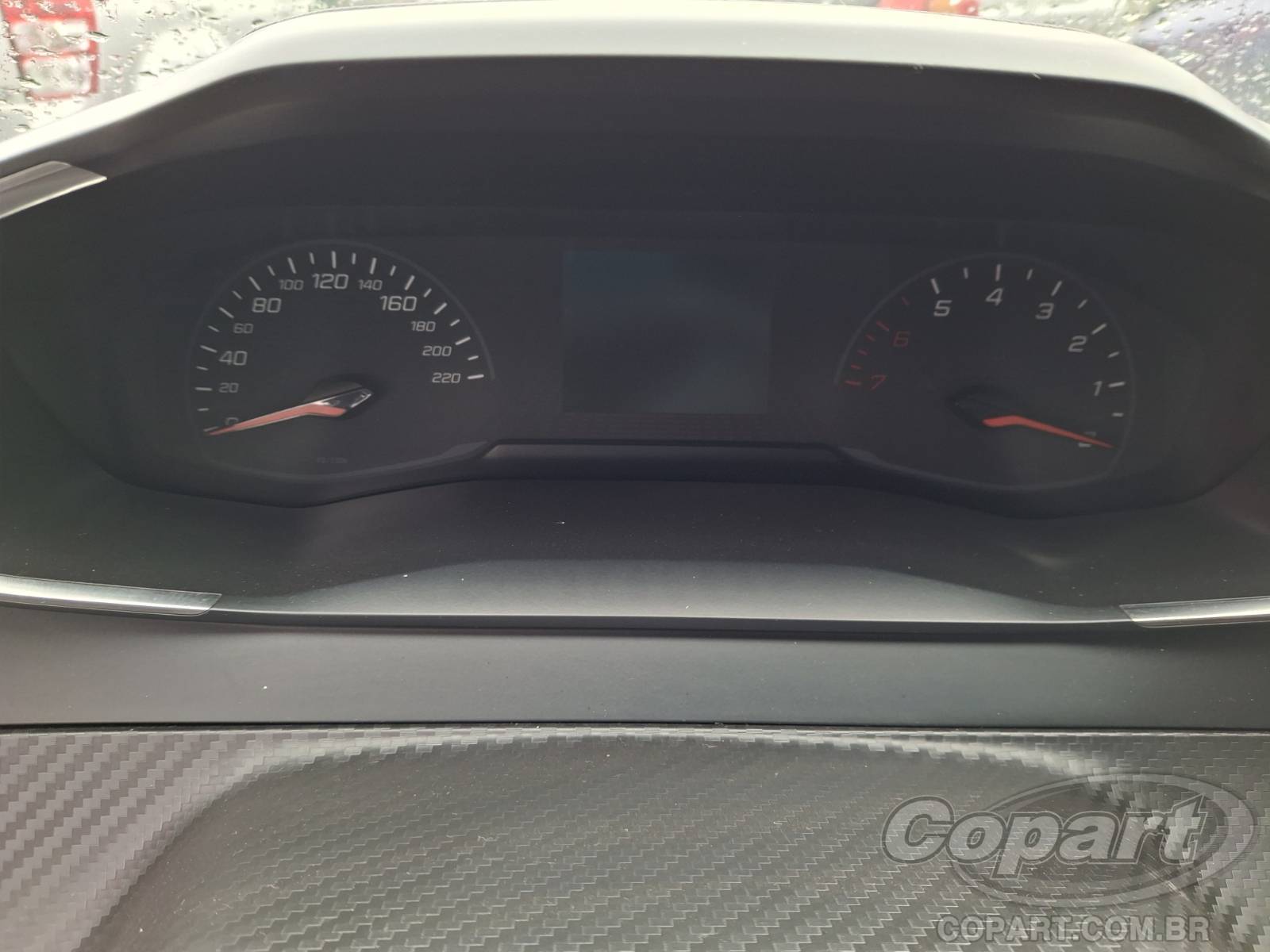 Foto 8 de 10: 2023 PEUGEOT 208
