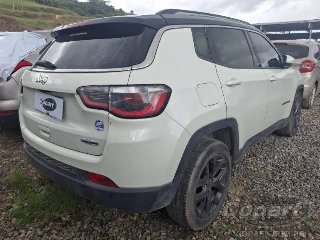 2017 JEEP COMPASS 