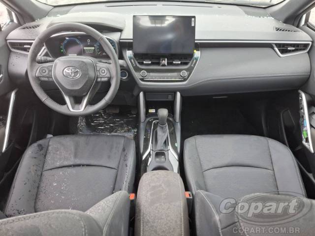 2026 TOYOTA COROLLA CROSS 