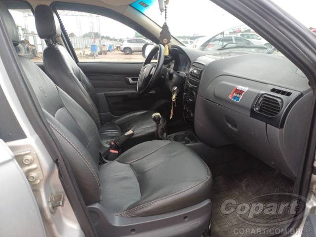 2013 FIAT SIENA 