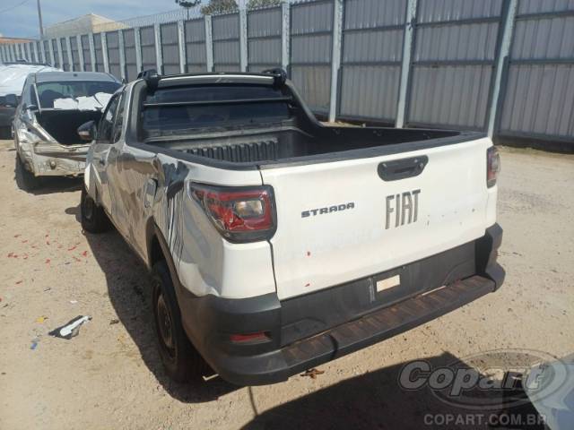 2025 FIAT STRADA 