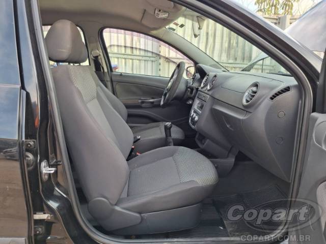 2011 VOLKSWAGEN GOL 