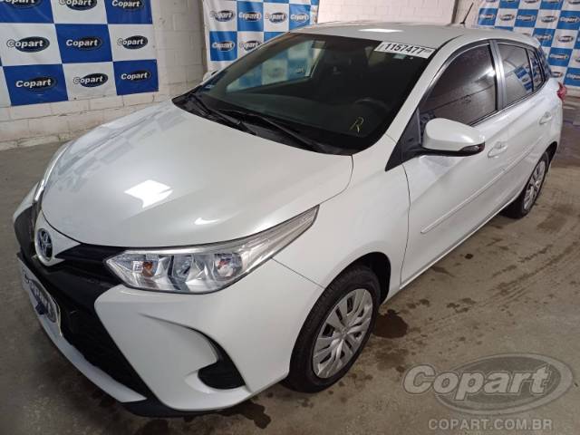 2023 TOYOTA YARIS 