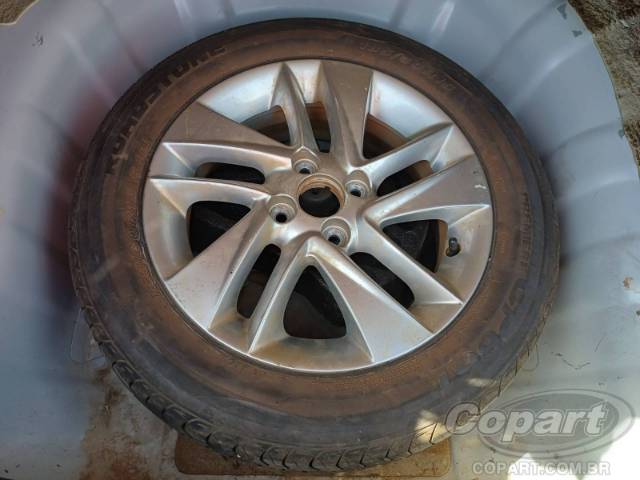 2014 HYUNDAI HB20S 