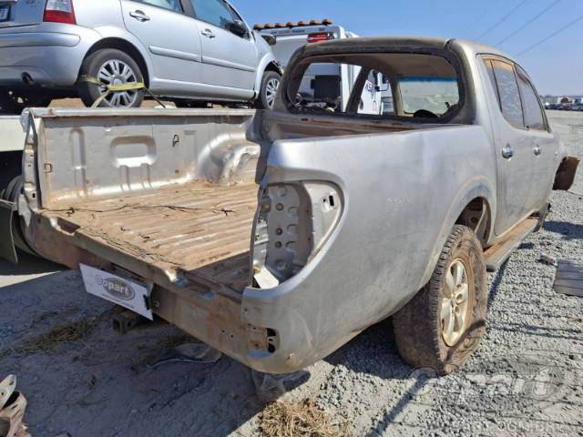 2016 MITSUBISHI L200 TRITON 