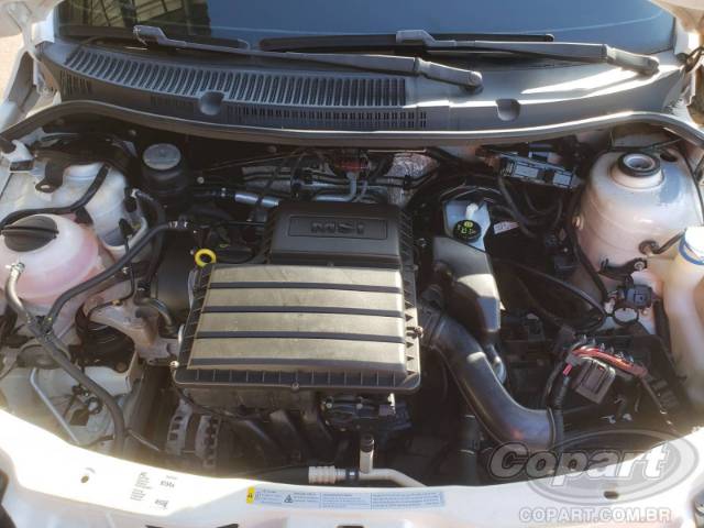 2015 VOLKSWAGEN SAVEIRO CD 