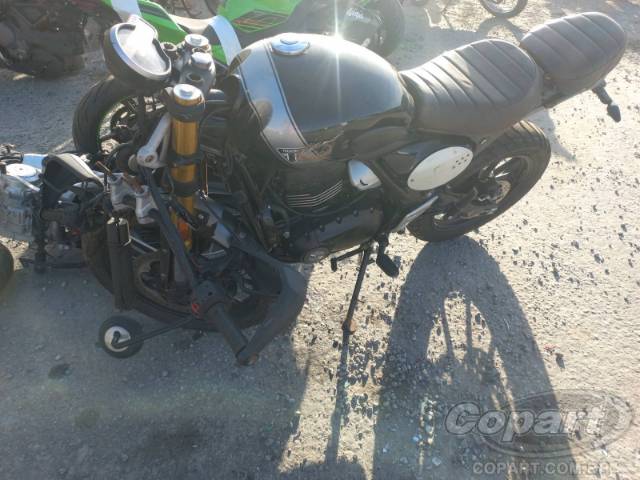 2025 TRIUMPH SCRAMBLER 