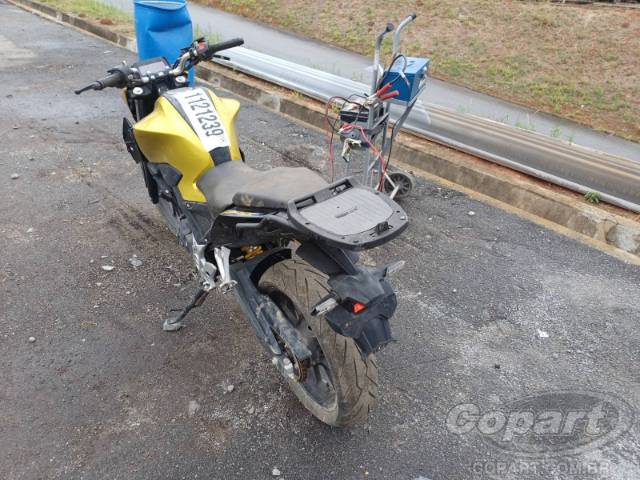 2023 HONDA CB 300F 