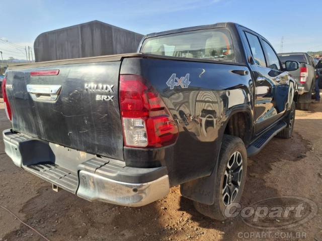 2021 TOYOTA HILUX CD 