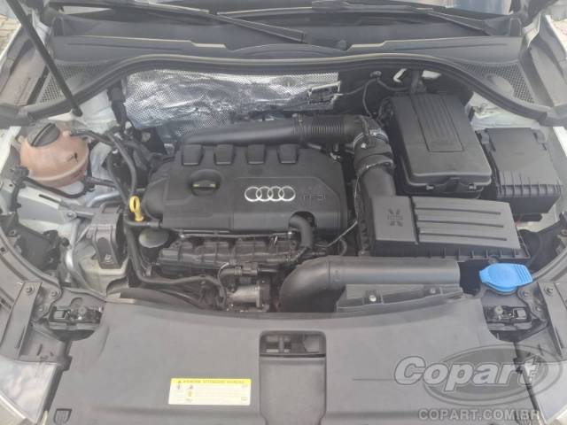 2015 AUDI Q3 