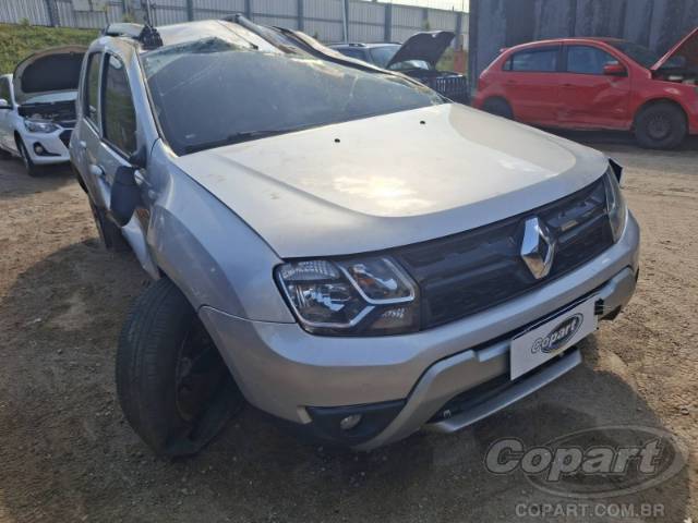 2019 RENAULT DUSTER 