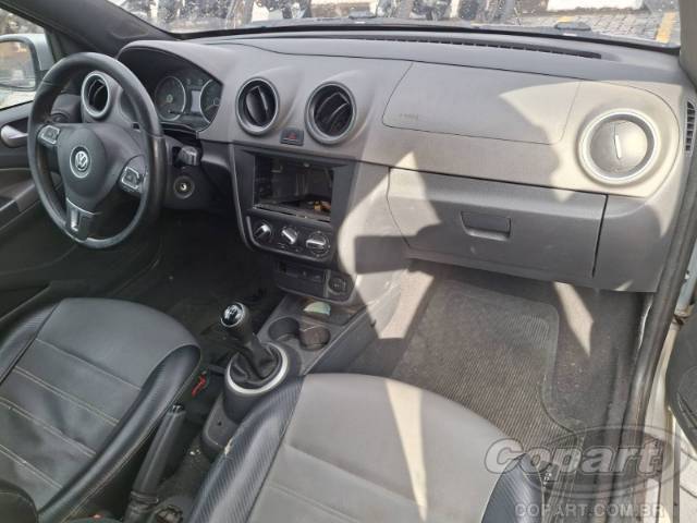 2016 VOLKSWAGEN SAVEIRO CD 