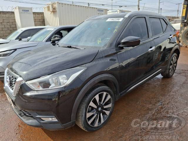 2019 NISSAN KICKS 
