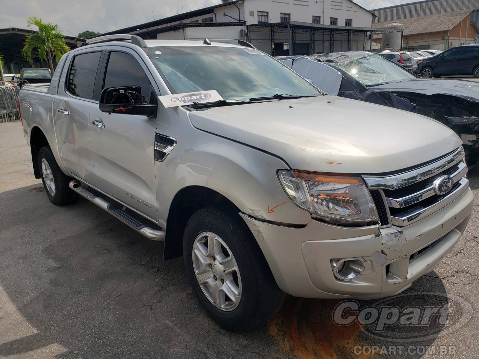 Veículo Ford Ranger Ford Ranger CD Limited 3.2 Duratorq TDCI 2014 Pequena Monta 2014 em leilão